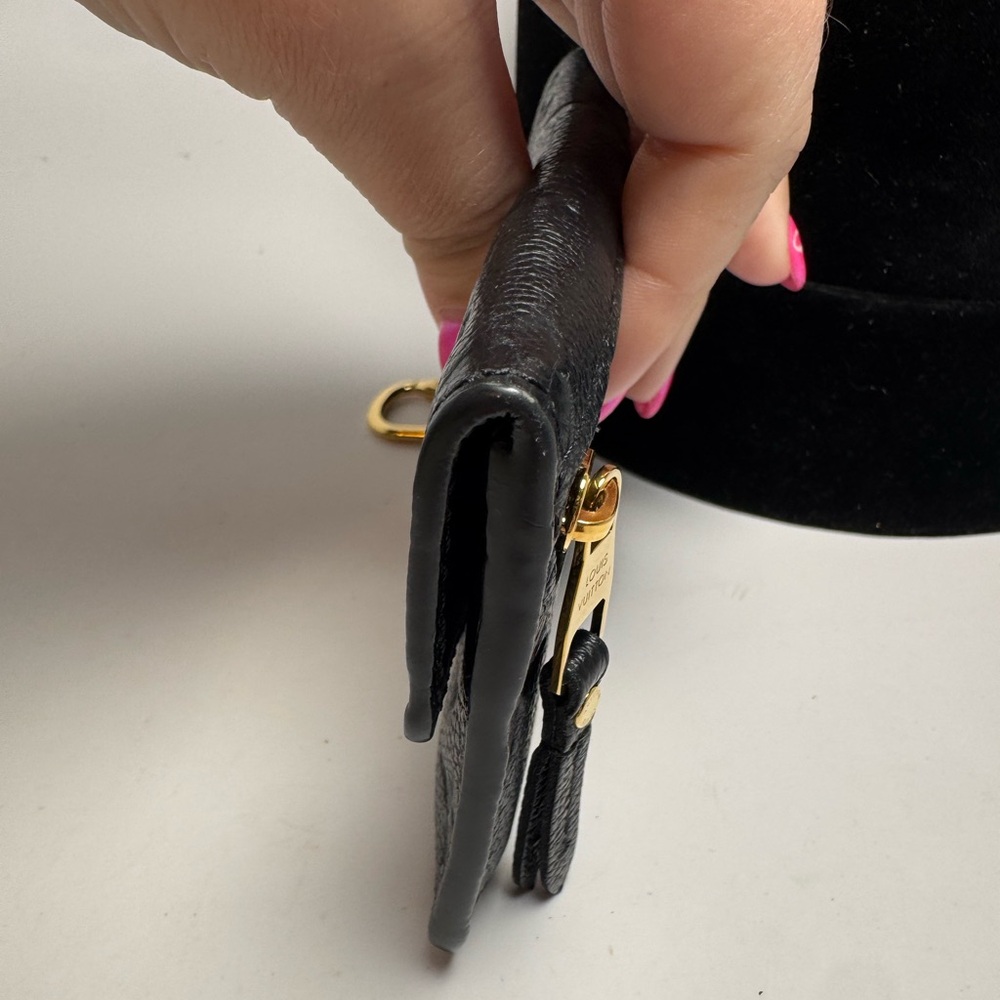 SOLD Louis Vuitton Black Key Pouch Wallet – Empreinte Noir Leather w/ Key Ring - Picture 11 of 14